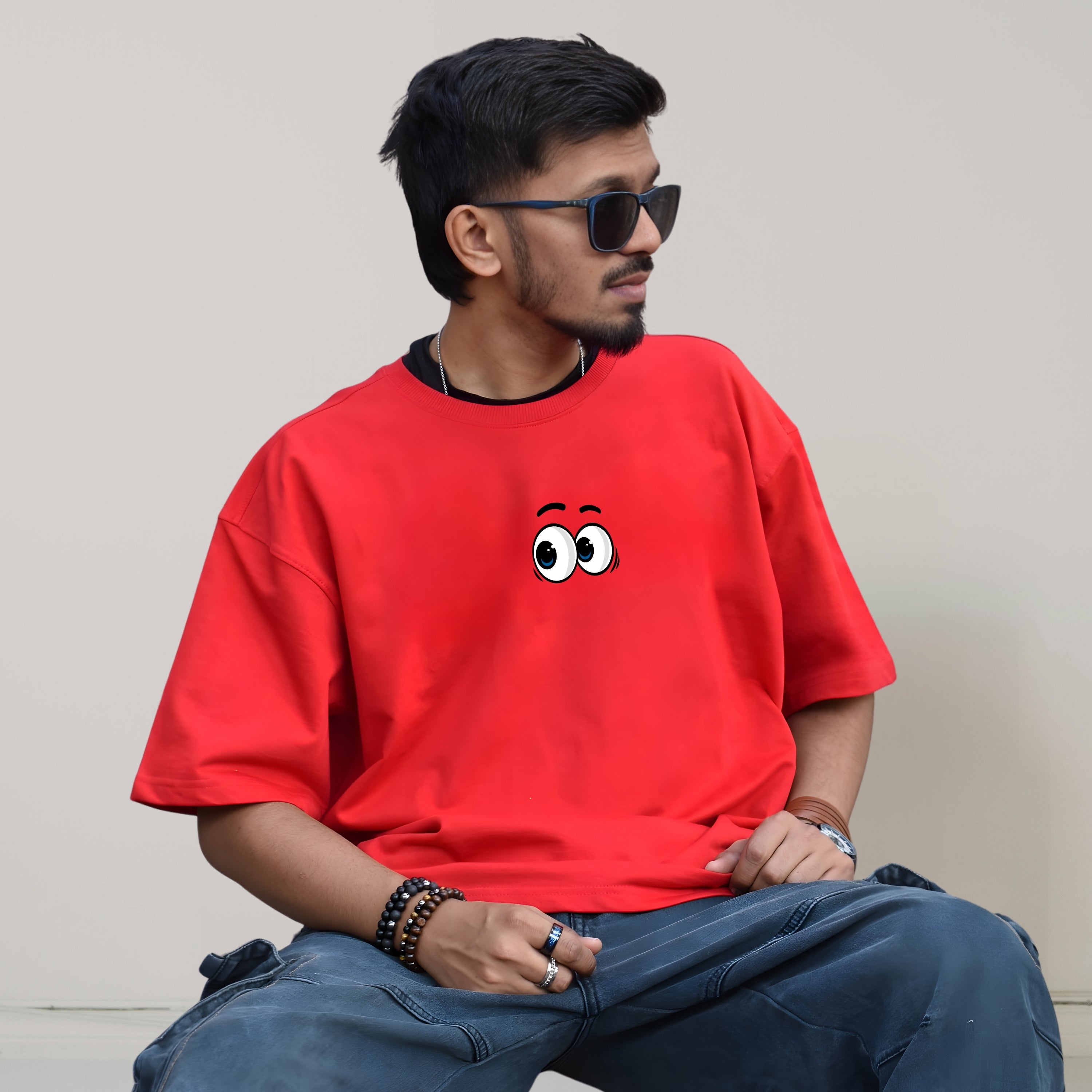 Curious Eye - Red Oversize Unisex T-shirt