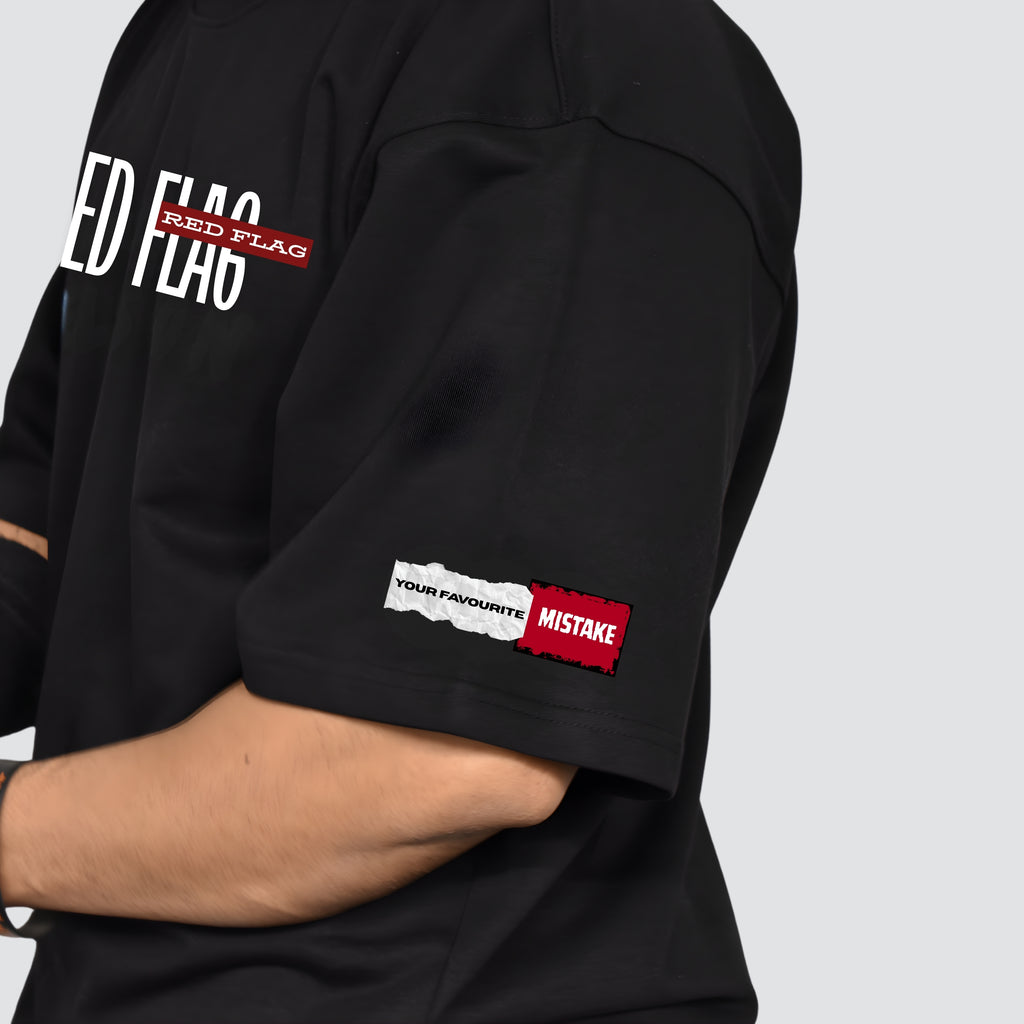 The Red Flag - Black Oversized T-shirt