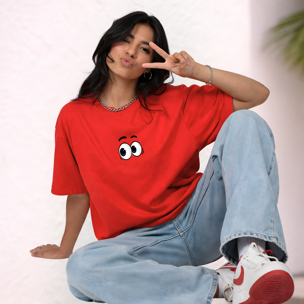 Curious Eye - Red Oversize T-shirt